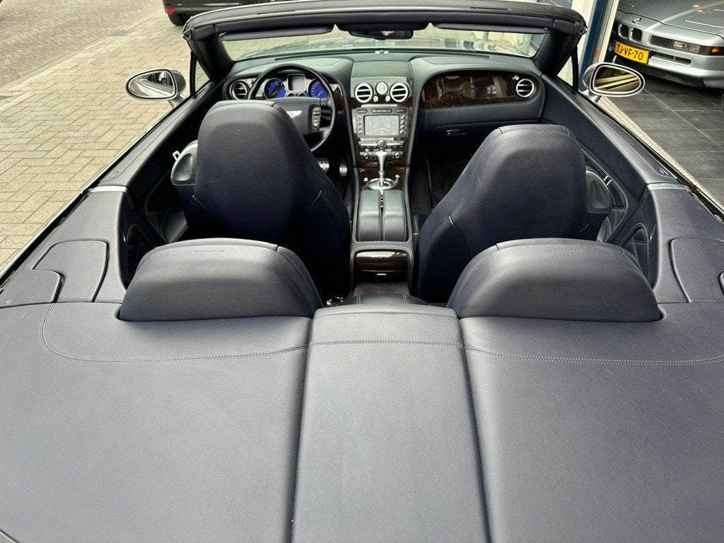 Bentley Continental GTC 6.0 W12 ORIGINEEL NL AUTO. NIEUWE VE, Auto's, Bentley, Automaat, Gebruikt, 4 stoelen, Bedrijf