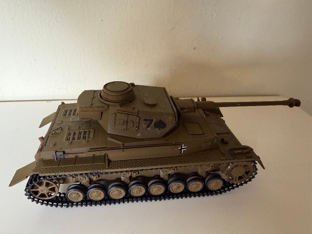 Gedetailleerd model van een Duitse Panzer IV tank, Tank, 1:32 tot 1:50, Ophalen of Verzenden, Zo goed als nieuw