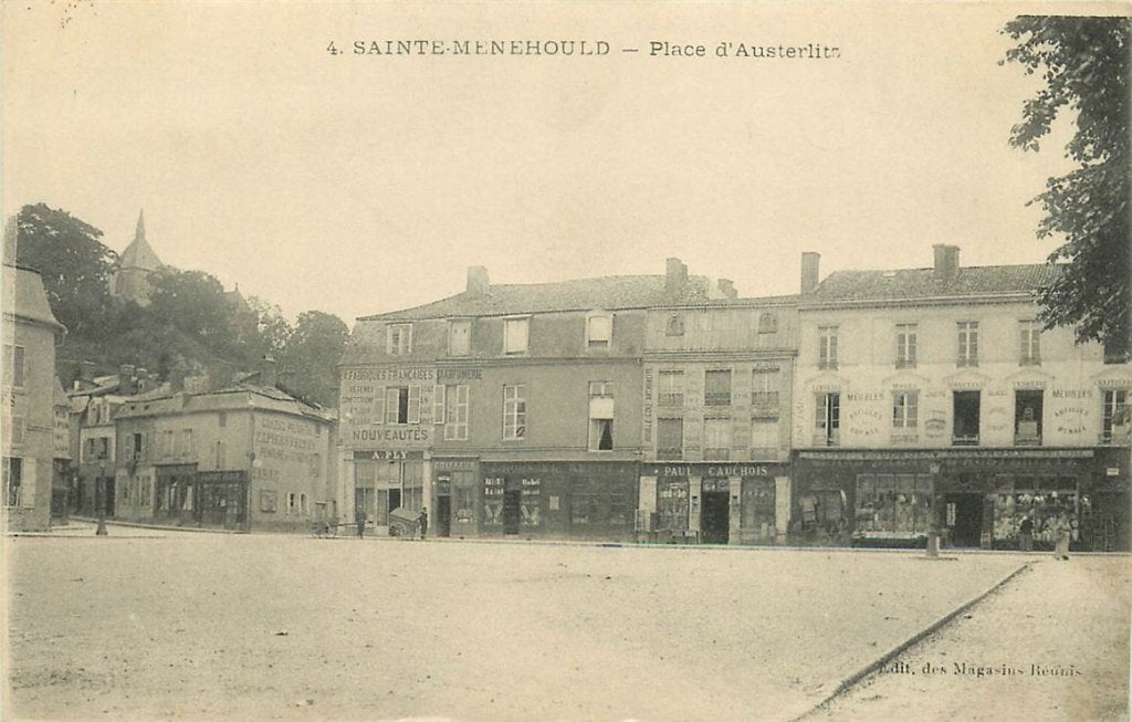 379-042-037 Sainte Menehould Place d Austerlitz, Verzenden, Voor 1920, Frankrijk