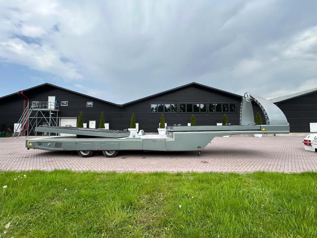Noyens Show oplegger met 2 x draaiplateau (bj 2013), Auto's, Vrachtwagens, Overige brandstoffen, Bedrijf, Radio, Aanhangers en Opleggers