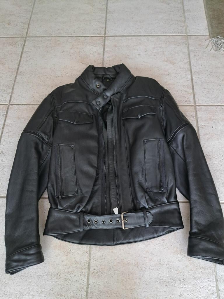 Z.g.a.n zwarte leren motor jack mt52 kan ook als bodywarmer, Motoren, Kleding | Motorkleding, Ophalen of Verzenden, Tweedehands