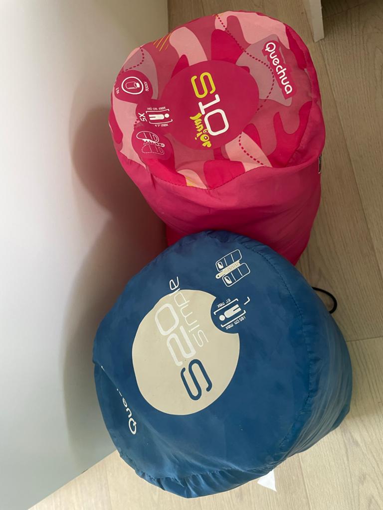 Quechua Kinder Slaapzakken - Roze en Blauw, Caravans en Kamperen, Slaapzakken, Gebruikt, Ophalen