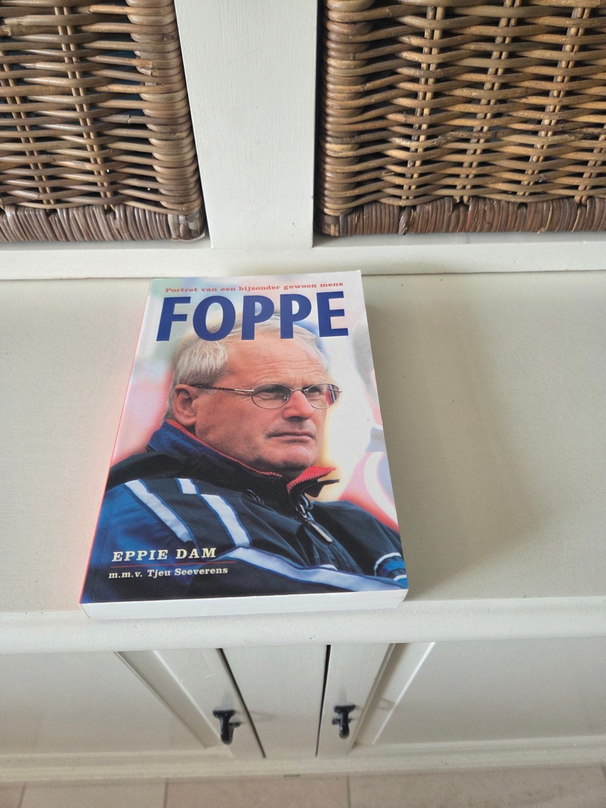 Foppe  - Potret van een bijzonder mens, Boeken, Ophalen of Verzenden, Gelezen, Overige
