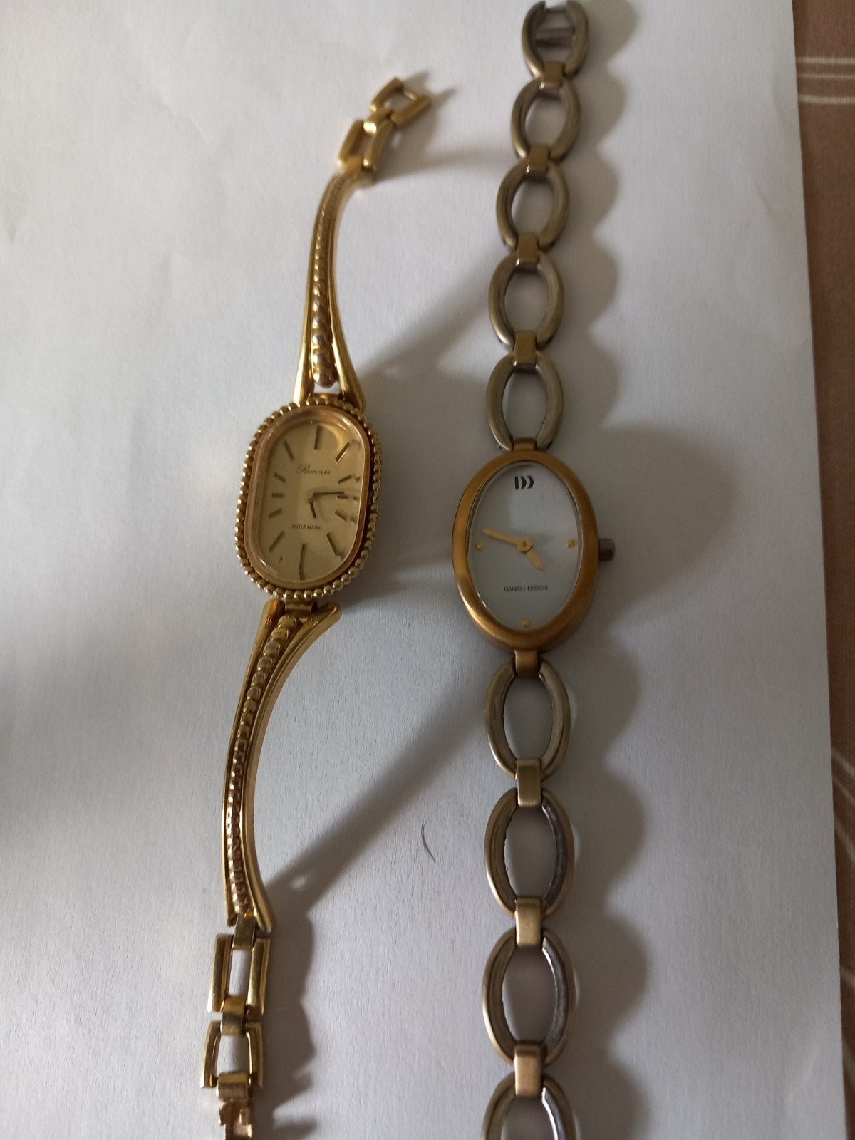 2 vintage horloges dames - 1 mist kroontje, Overige merken, Gebruikt, Ophalen of Verzenden, Overige materialen