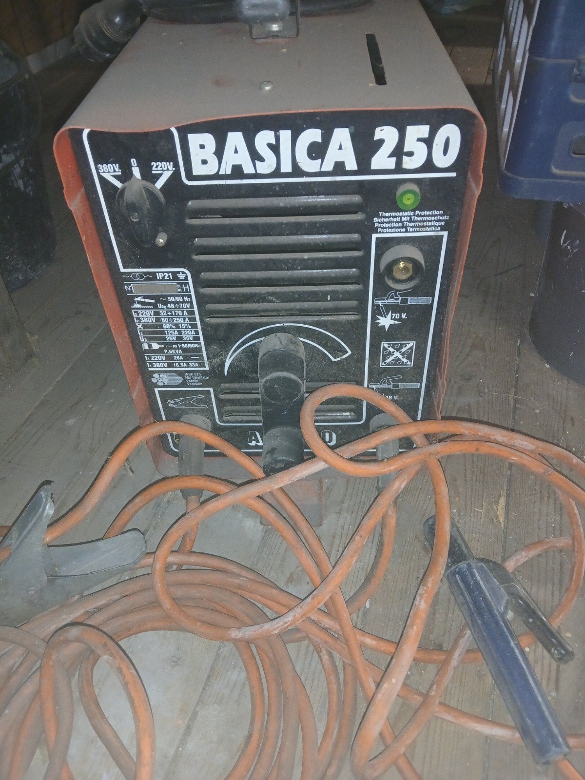 Basica 250 lasapparaat - Krachtig en betrouwbaar, Ophalen of Verzenden, Gebruikt, 250 ampère of meer, Elektroden
