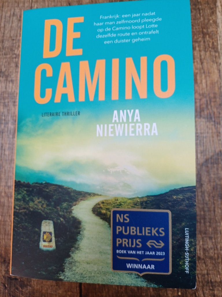 Anya Niewierra - De Camino, Boeken, Ophalen of Verzenden, Zo goed als nieuw, Anya Niewierra