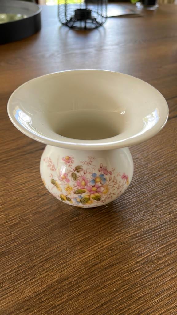 Kwispedoor (19ᵉ eeuw) AardewerkSpuugbak met bloemendecor, Ophalen of Verzenden