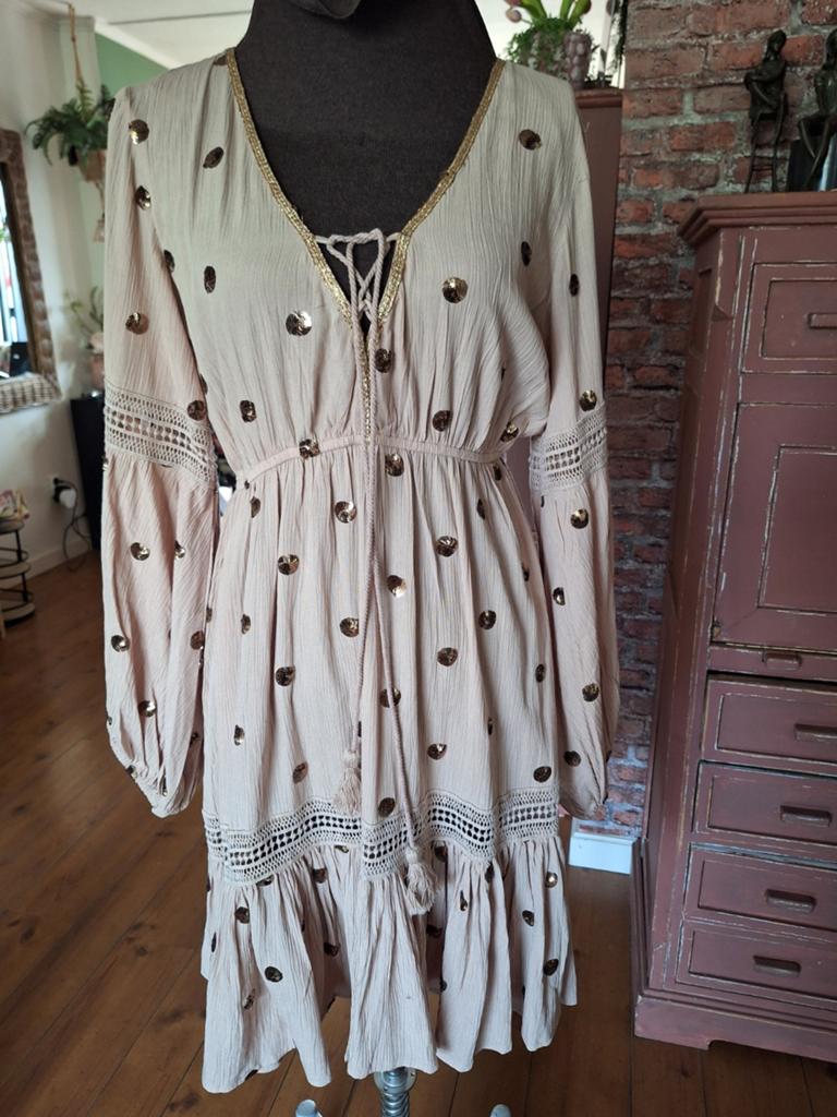 Jurk ibiza mode maat 1 s m 38 40, Kleding | Dames, Jurken, Beige, Maat 42/44 (L), Ophalen of Verzenden, Zo goed als nieuw
