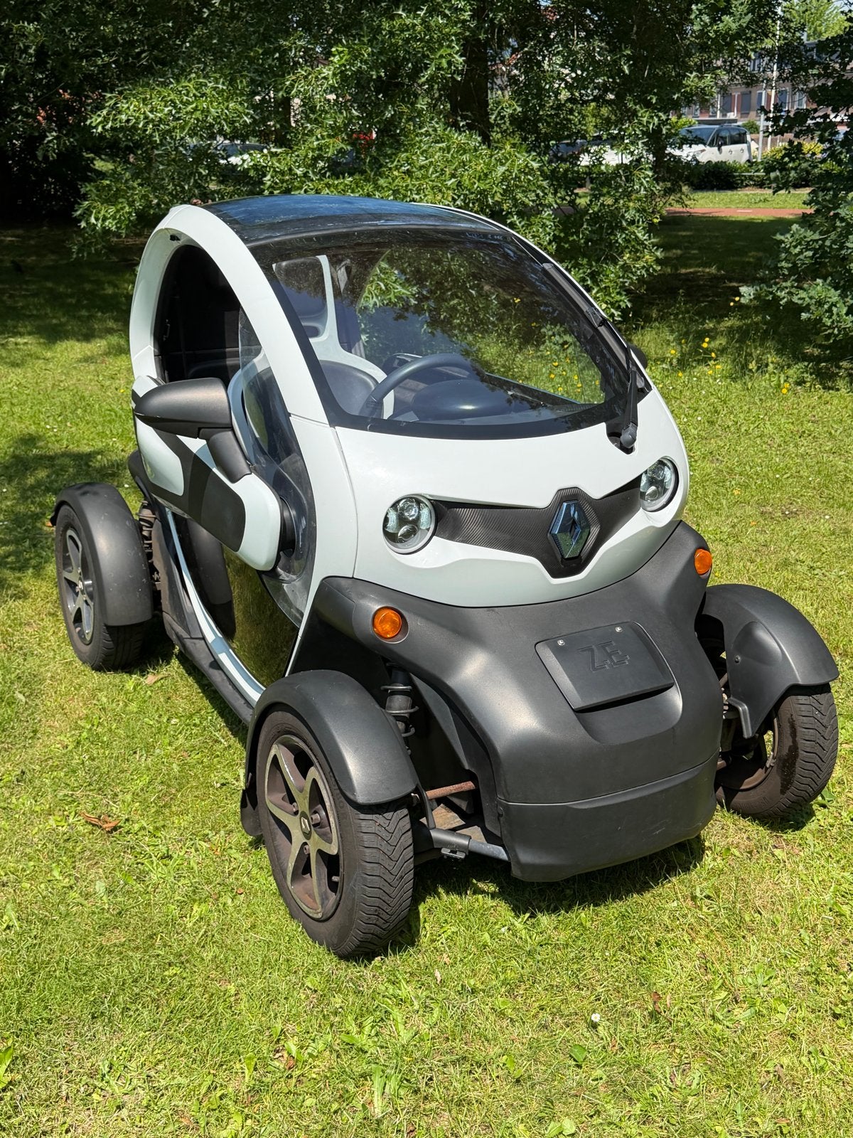 Renault Twizy 45 – droog naar school, klaar voor de volgende, Gebruikt, 16 km/u of meer, 46 km of meer, Ophalen