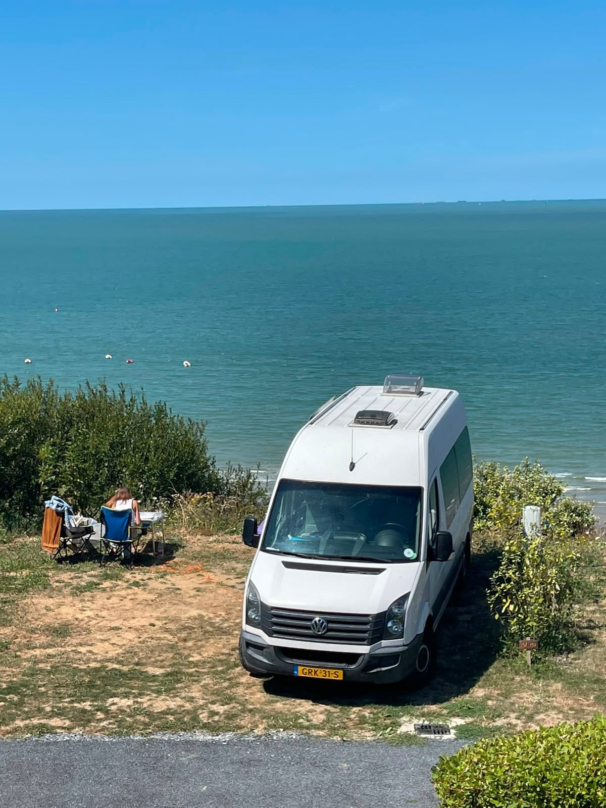 Nona: ruime, betrouwbare camper met unieke vibe te huur!, Buscamper of Camperbus, Volkswagen, Tot en met 2, Douche