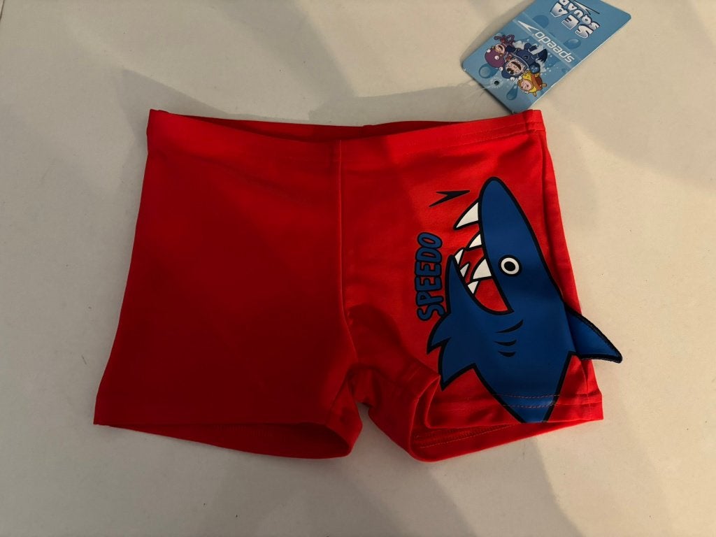 Nieuwe speedo rode zwembroek voor jongens, haai print mt 98!, Ophalen of Verzenden, Speedo, Jongen, Nieuw