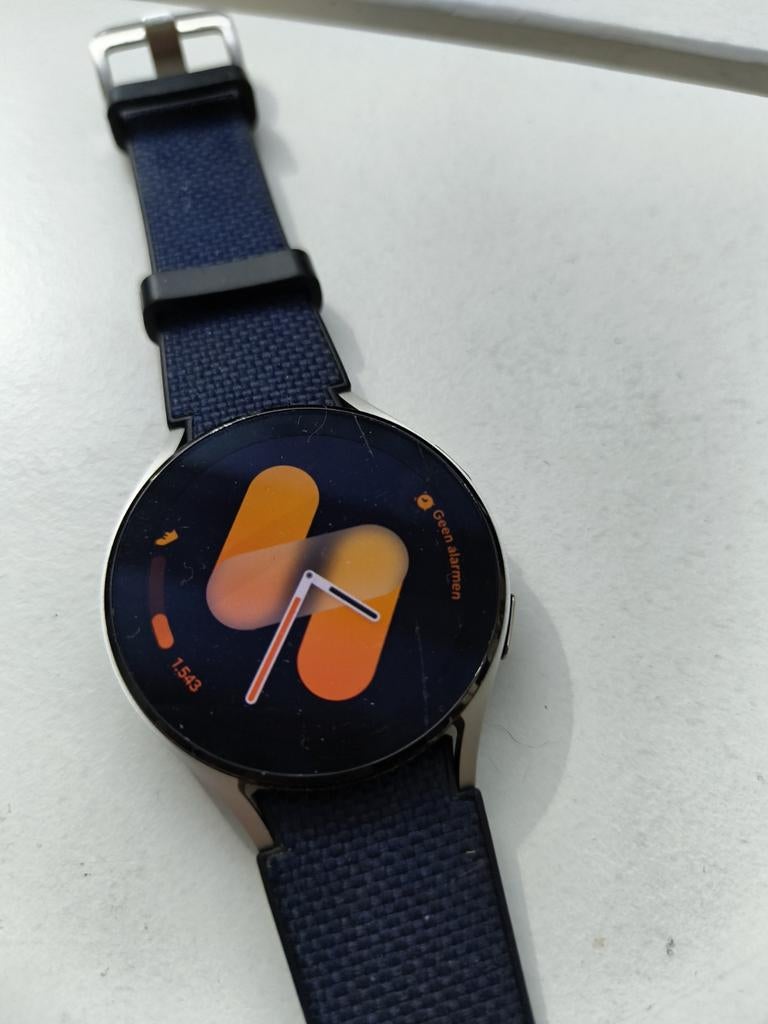 Samsung Galaxy Watch 4, Sieraden, Tassen en Uiterlijk, Smartwatches, Gebruikt, Zwart, Ophalen of Verzenden, Waterdicht