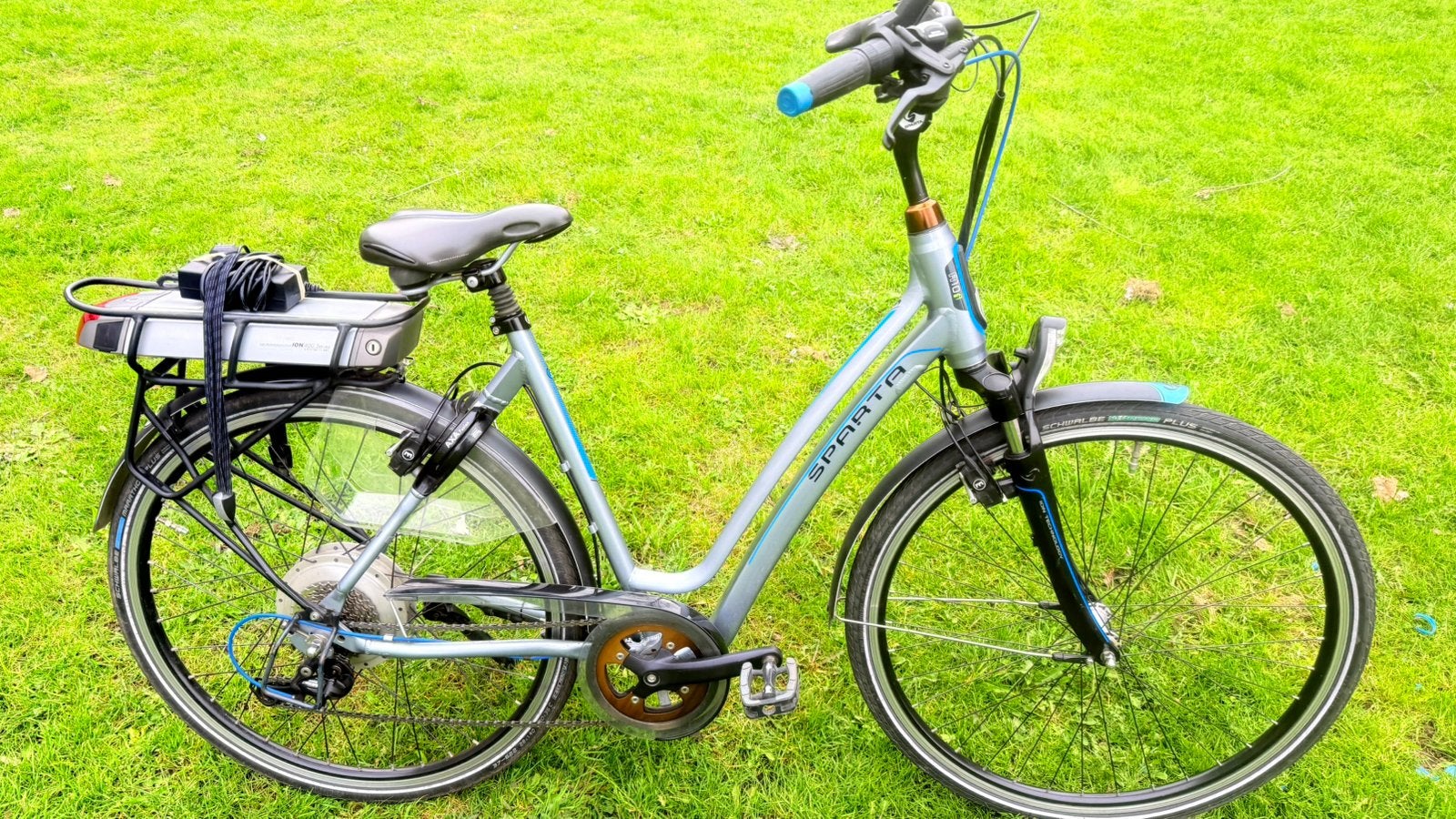 Nette goed werkende unisex damesfiets E-bike Sparta 53cm, Fietsen en Brommers, Ophalen, Sparta, Velgrem, Versnellingen