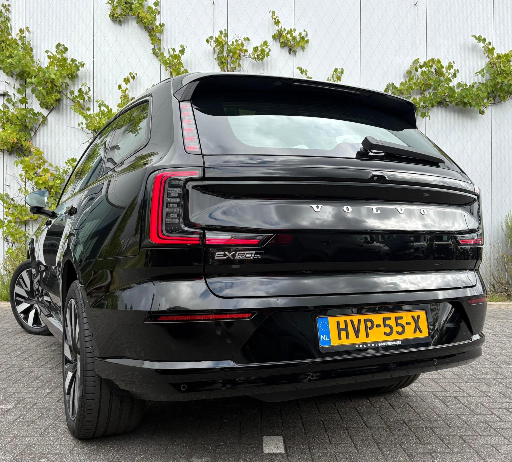 Volvo EX90 Twin Motor AWD Ultra 7p. 111 kWh | 360 Graden Cam, Auto's, Volvo, Gebruikt, 7 stoelen, Zwart, Origineel Nederlands