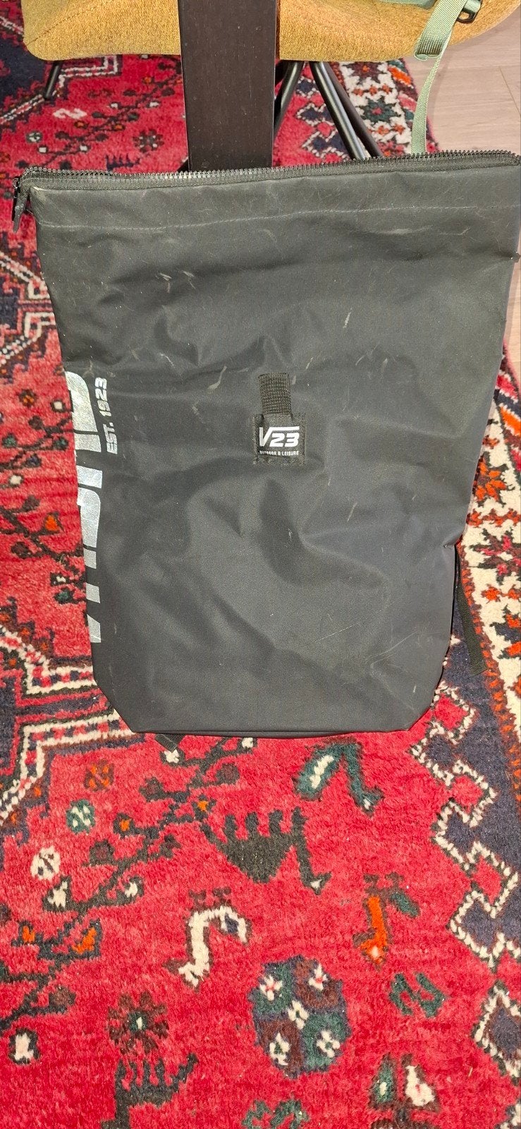 V23 Rolltop Rugzak - Waterdicht en Stijlvol 40 breed en 52 h, Gebruikt, 25 tot 40 cm, Ophalen of Verzenden, Waterdicht