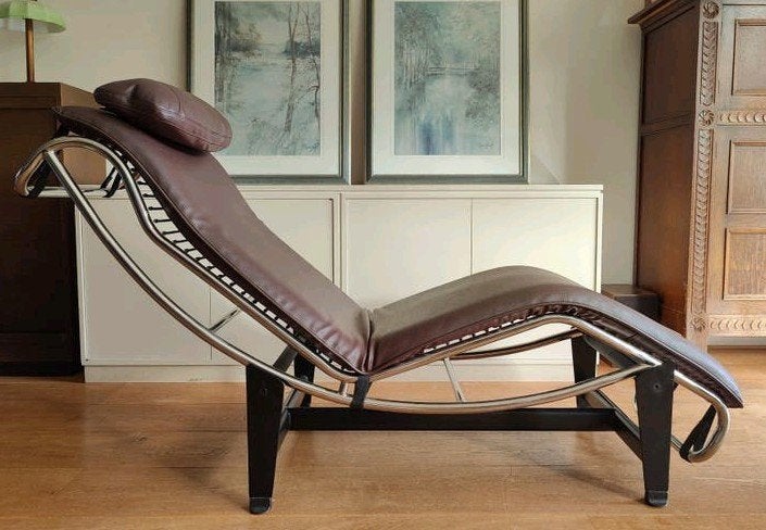 Design chaise longue in Le Corbusier LC4 stijl bruin skai, Ophalen, Gebruikt, Eenpersoons, Leer