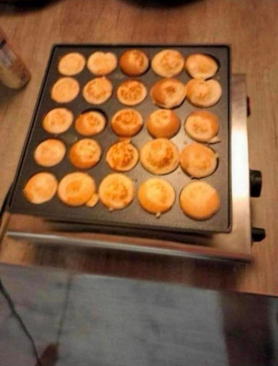poffertjes,poffertjesplaat,poffertjes plaat 30 euro per dag, Ophalen of Verzenden, Zo goed als nieuw