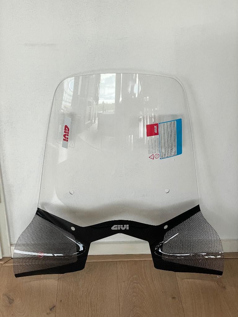 GIVI Windshield SYM Symphony, Ophalen, Overige modellen, Maximaal 45 km/u, Nieuw