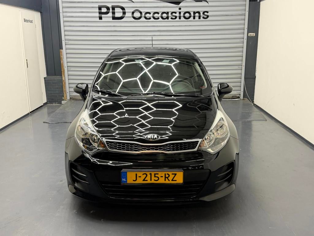 Kia Rio 1.2 CVVT ComfortLine - Airco - 5drs, Voorwielaandrijving, 1027 kg, 4 cilinders, Zwart