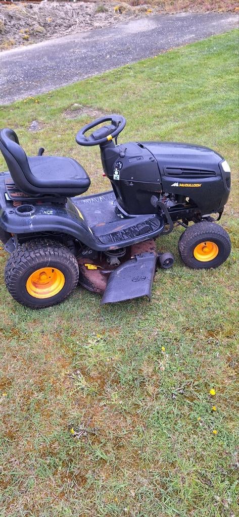 McCulloch M145-107T zitmaaier, Tuin en Terras, Zitmaaiers, Ophalen, Gebruikt