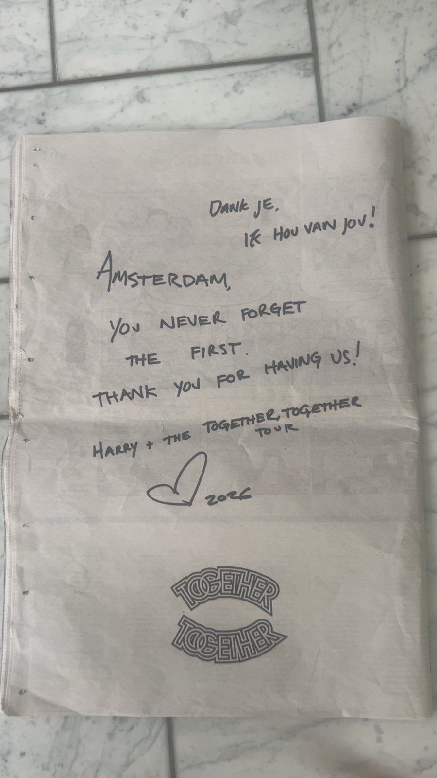 Harry Styles krant-populair!, Boeken, Tijdschriften en Kranten, Ophalen of Verzenden, Nieuw, Krant
