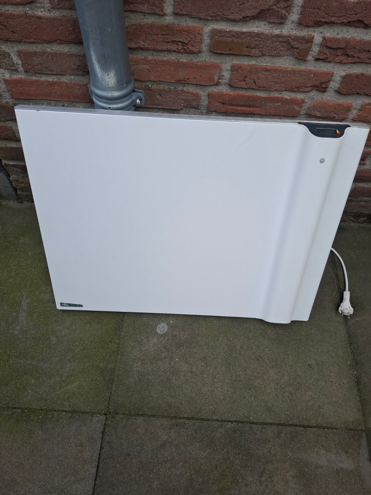 Diatrialight KLIMA 7 Wi-Fi elektrische radiator 750W, 30 tot 80 cm, 500 tot 800 watt, Radiator, Minder dan 60 cm