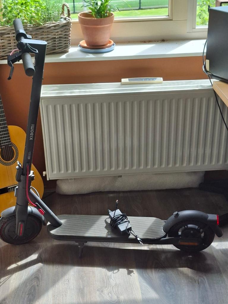 Xiaomi 4 Lite  - Zo goed als nieuw, Ophalen of Verzenden, Zo goed als nieuw, Elektrische step (E-scooter), Xiaomi