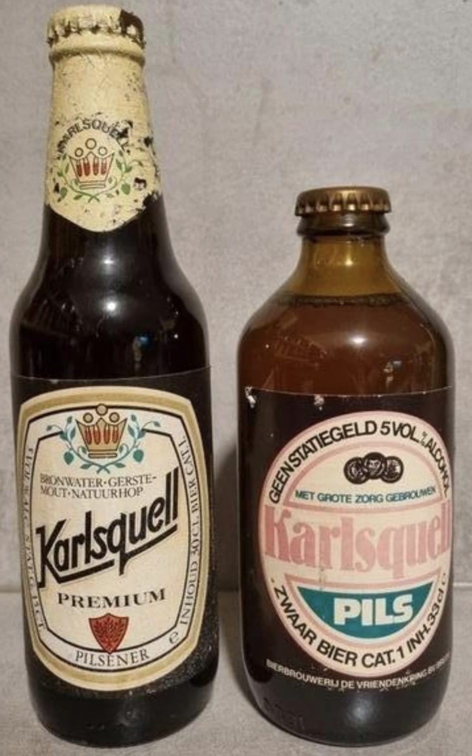 Vintage set Karlsquell - Pils '83-'89 & Premium '88, Ophalen of Verzenden, Zo goed als nieuw, Flesje(s), Overige merken
