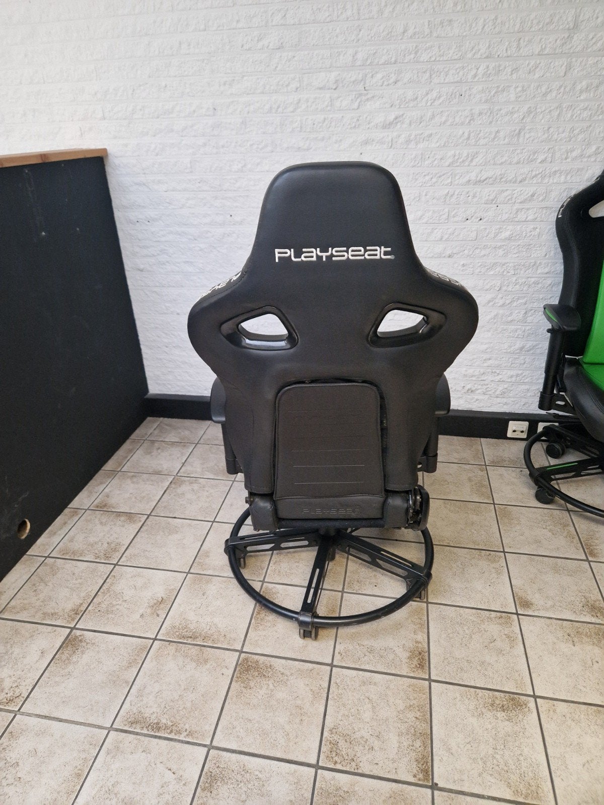 gaming stoel Playseat Zwart Show model ( Zevenaar, Ophalen, Zwart, Zo goed als nieuw, Gaming bureaustoel