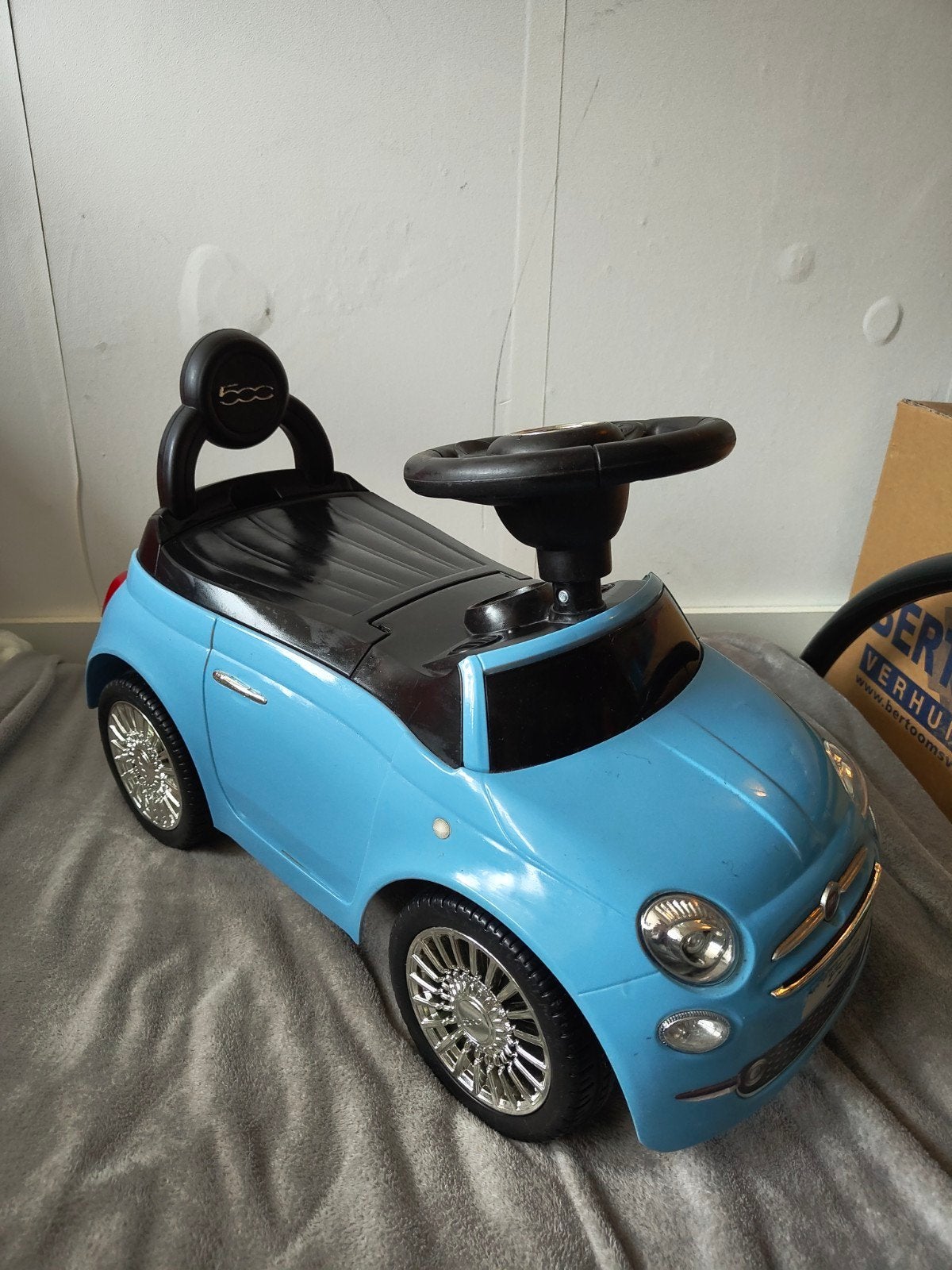Blauwe Fiat 500 loopauto voor kinderen, Ophalen, Zo goed als nieuw, Loopvoertuig