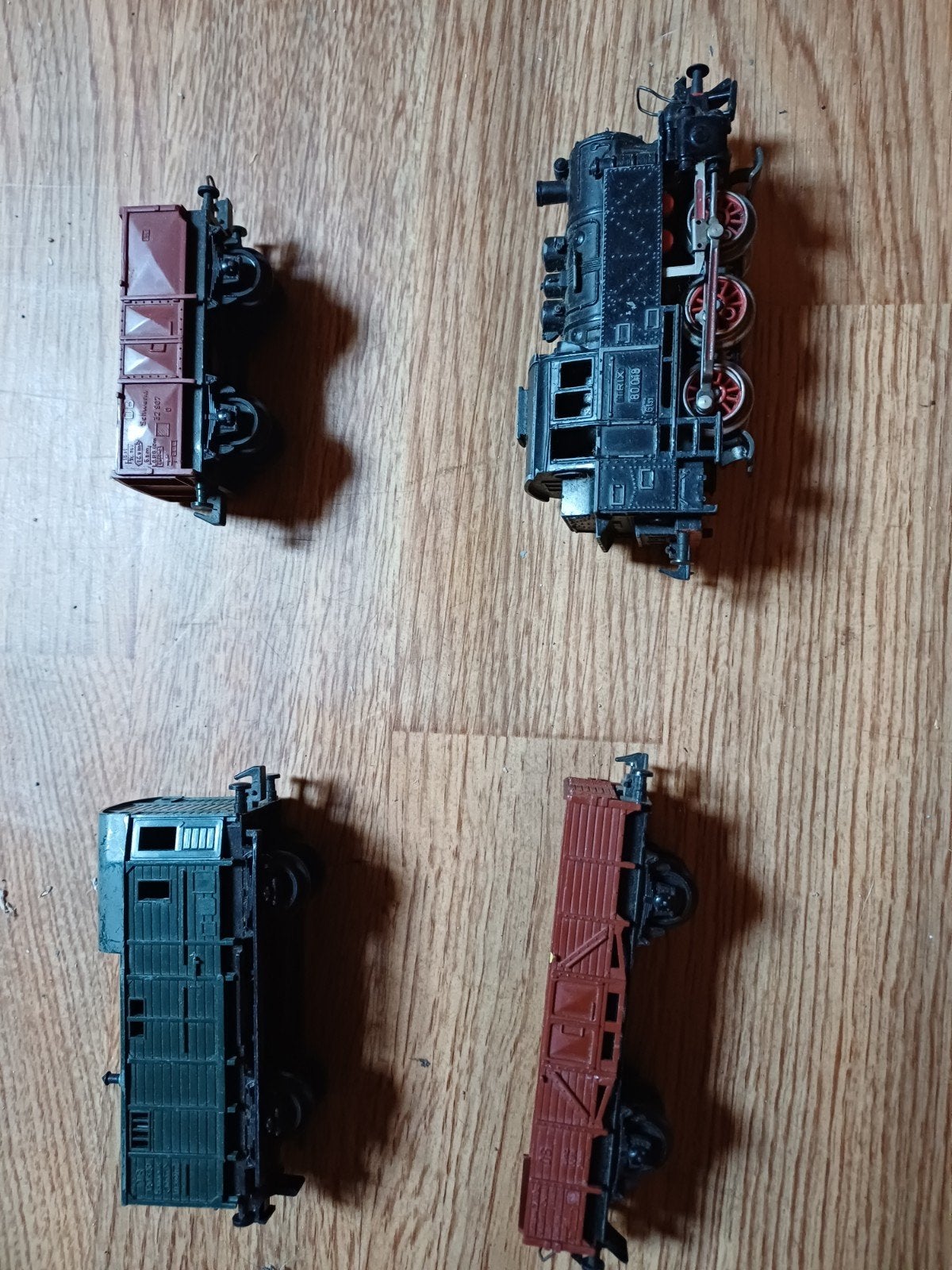Trix 80018 Locomotief met Wagons - Gebruikt, Hobby en Vrije tijd, Ophalen, Gebruikt, Overige typen, Trix