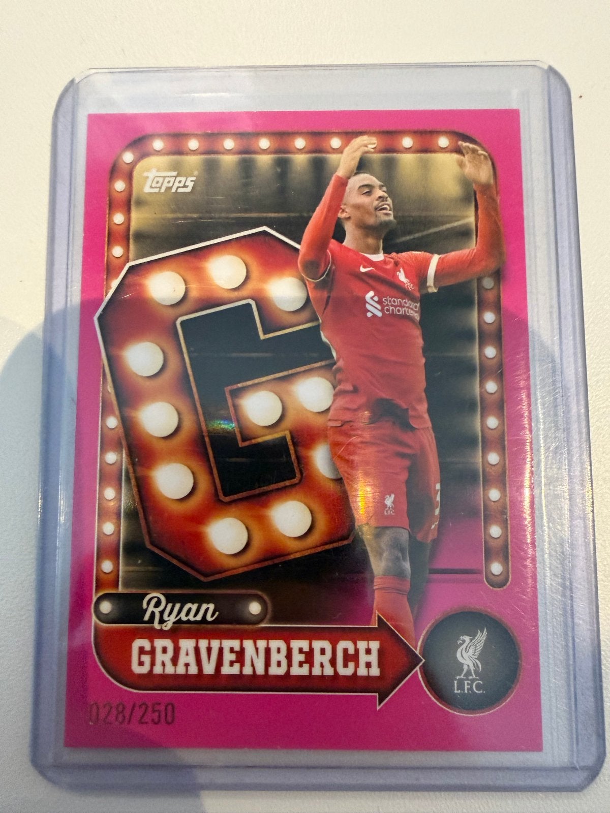 Ryan Gravenberch Topps Liverpool kaart 028/250, Ophalen of Verzenden, Nieuw, Plaatje