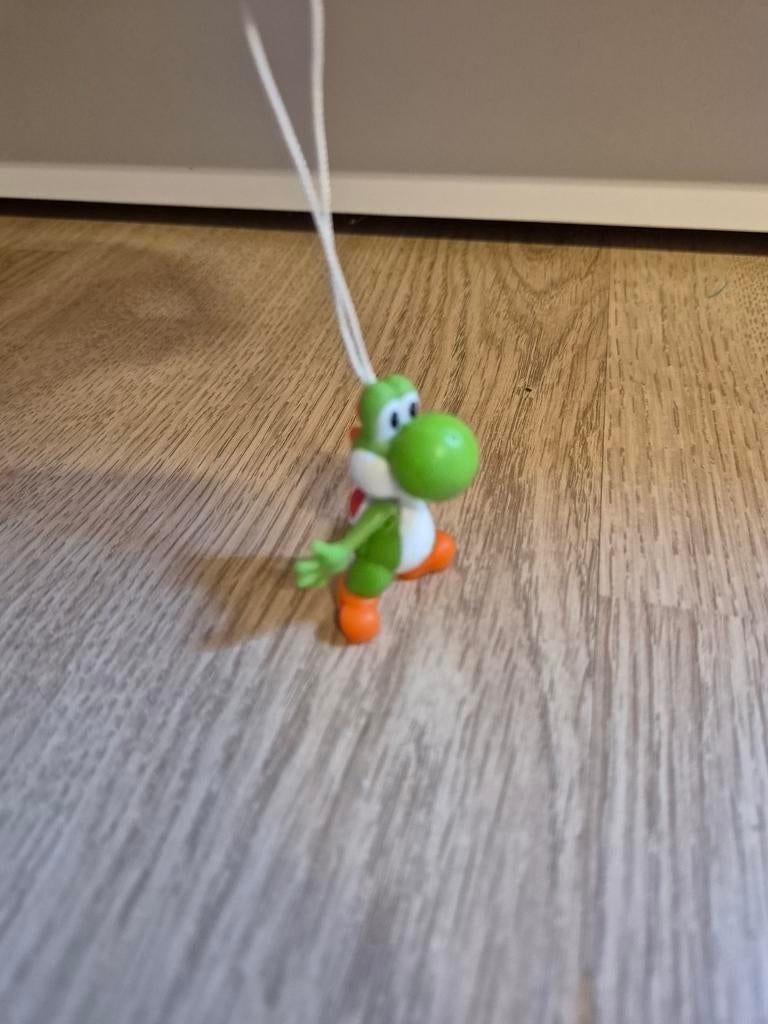 Yoshi charm / sleutelhanger super mario, Ophalen of Verzenden