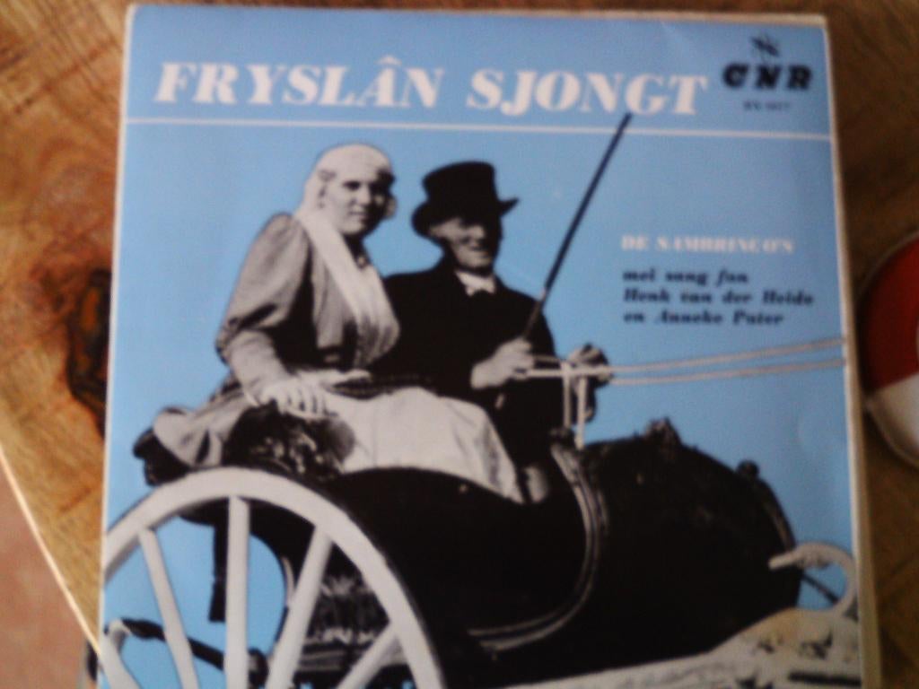 EP de sambrinco's -- fryslân sjongt  7mei, Cd's en Dvd's, 7 inch, Single, Ophalen of Verzenden, 1960 - 1969