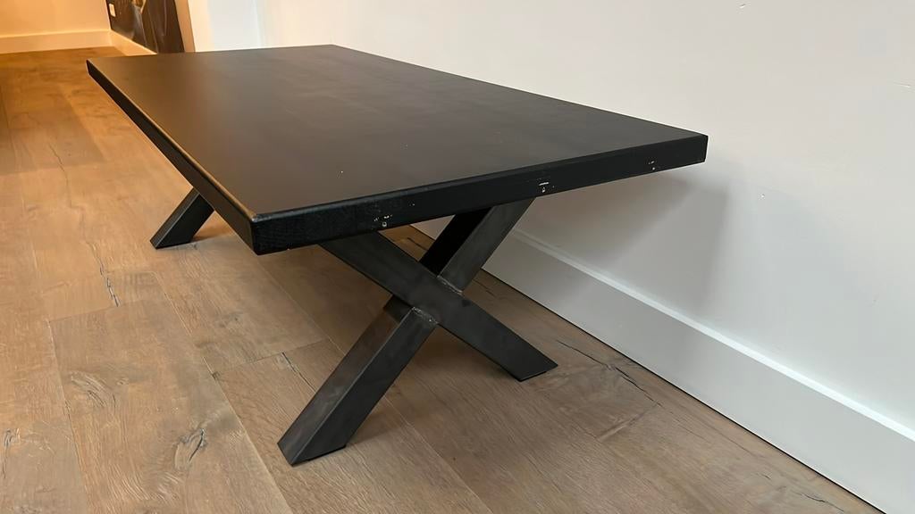 Zwarte Lage tafel knutseltafel kindertafel speeltafel, Ophalen, Gebruikt