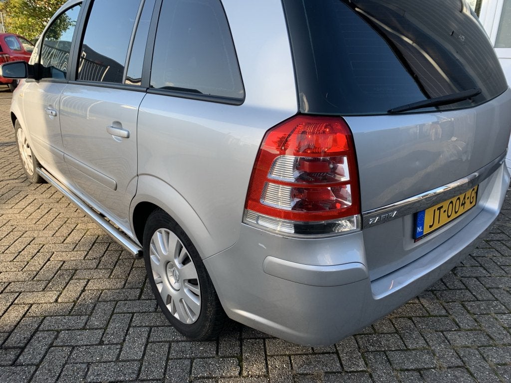Opel Zafira Sidebars rechte buis, Niet ingevuld, Niet ingevuld, Niet ingevuld