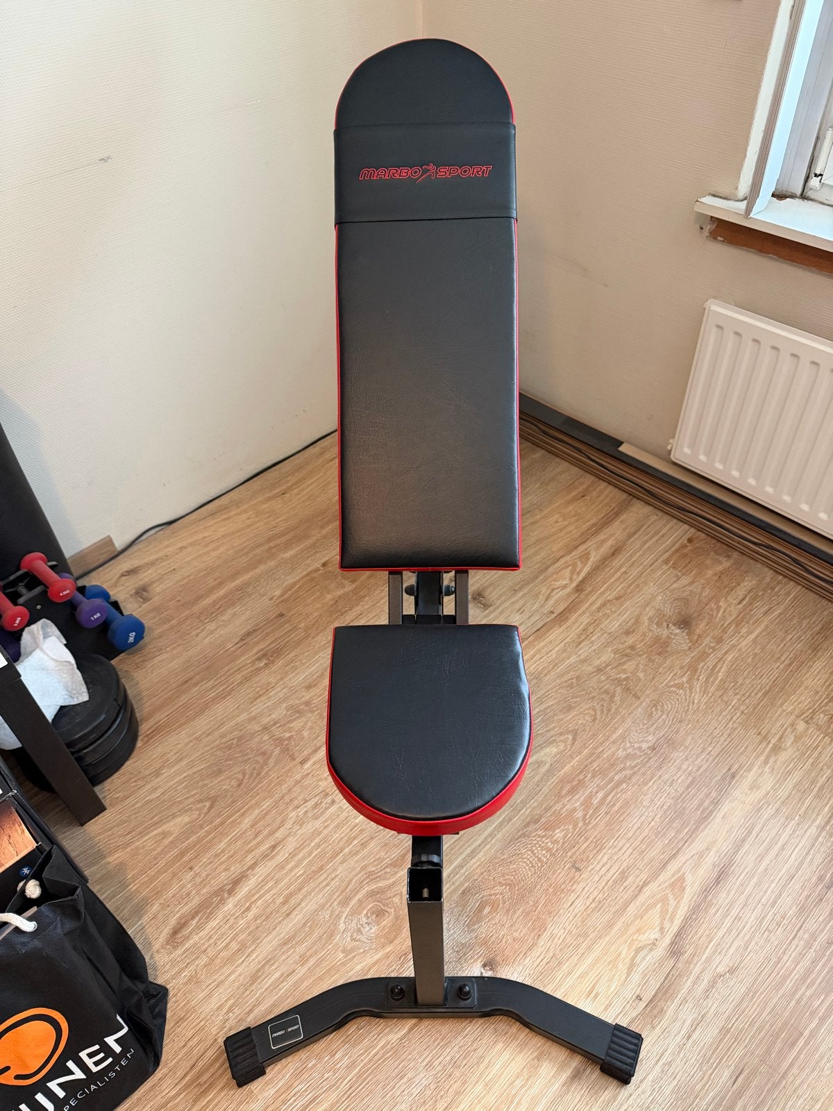 Marbo Sport Fitnessbank - Verstelbaar & Compact, Sport en Fitness, Ophalen, Zo goed als nieuw, Armen, Fitnessbank
