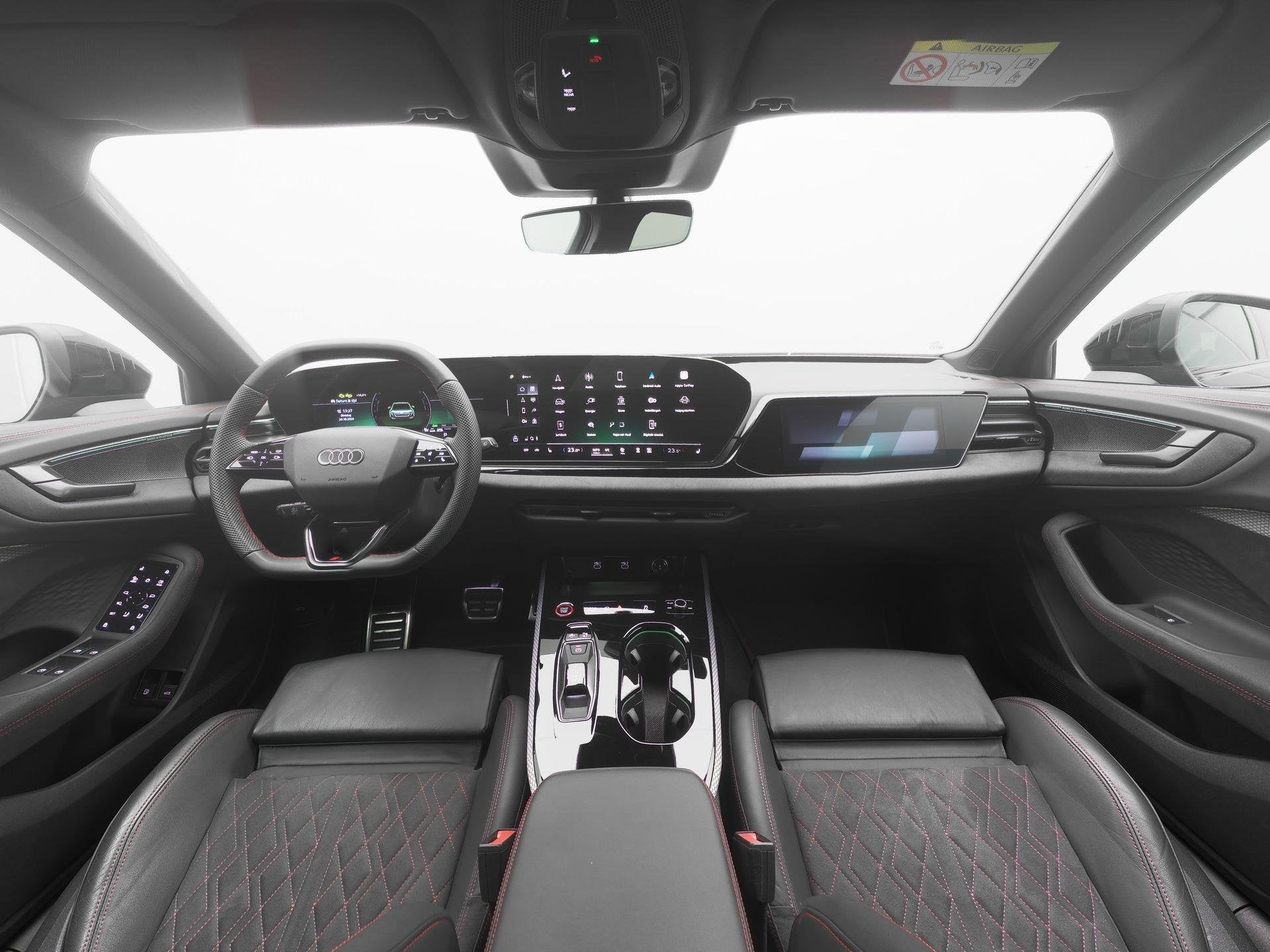 Audi A5 Avant S Edition Competition 2.0 e-hybrid quattro 367, Auto's, Automaat, Gebruikt, 4 cilinders, 150 min