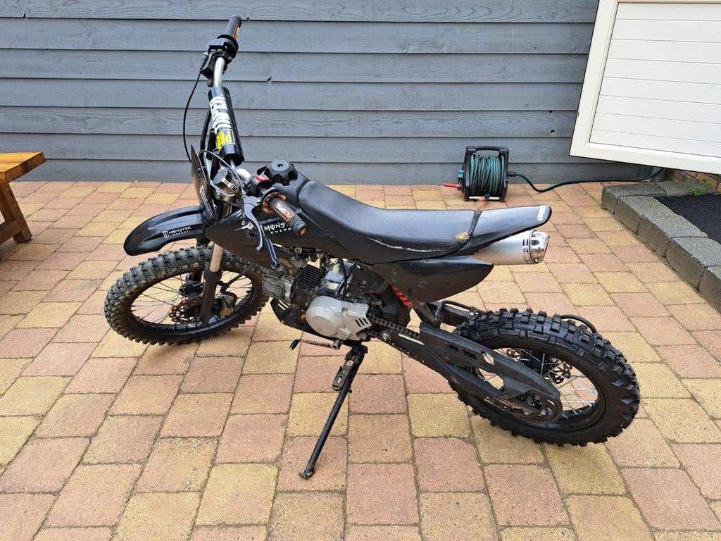 Zeer nette 125cc 4-takt pitbike, Fietsen en Brommers, Minibikes, Midibikes en Pitbikes, Ophalen, 125 cc, Schijfrem, Pitbike
