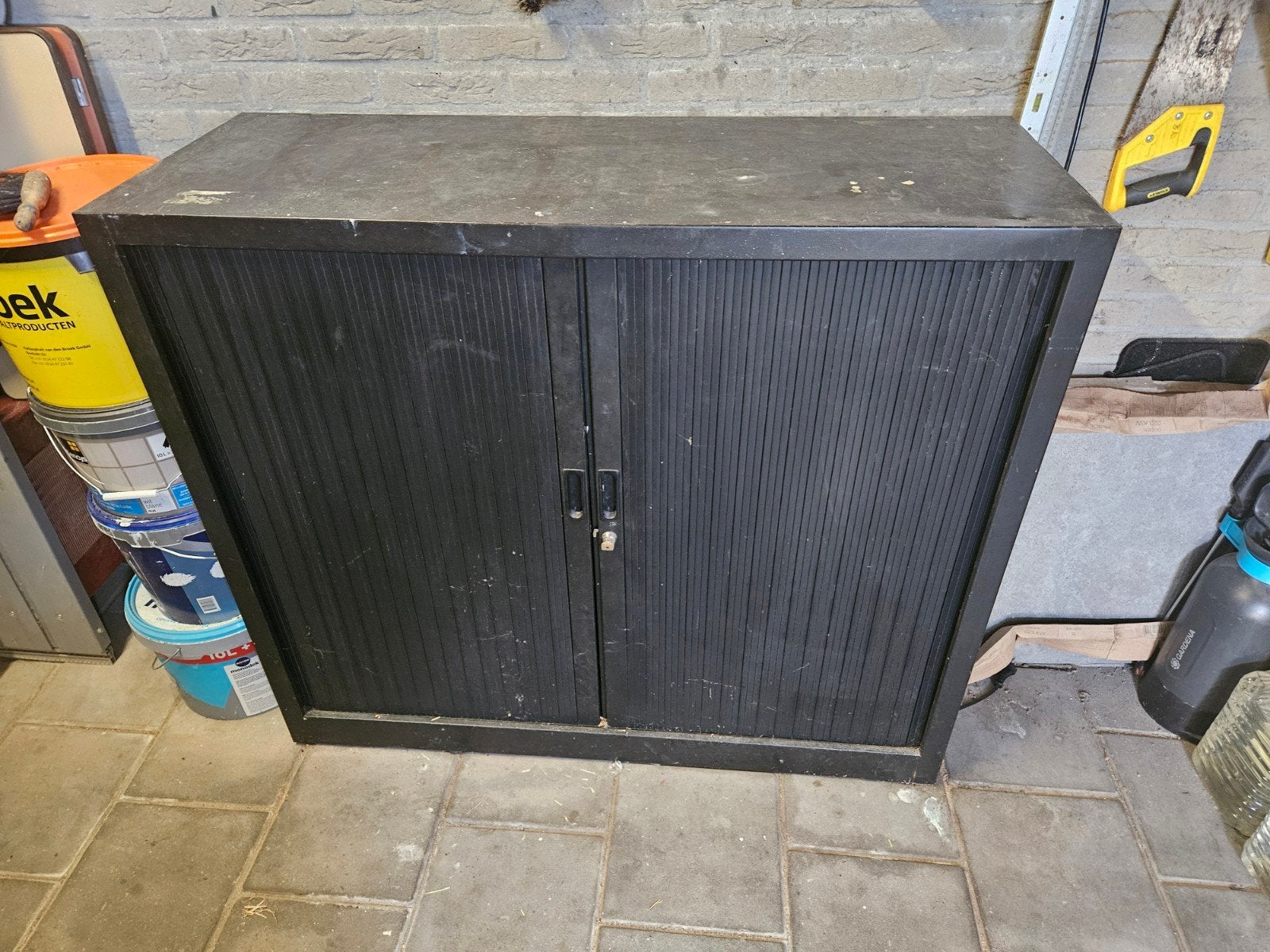 ijzer kast, Ophalen, 25 tot 50 cm, 50 tot 100 cm