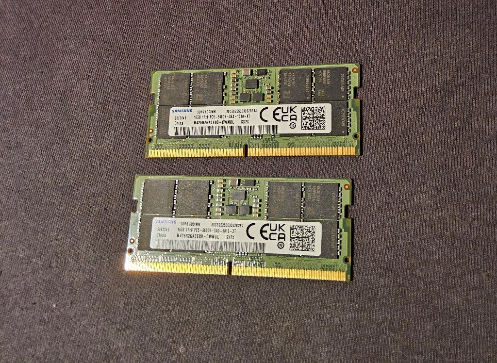 Gloednieuw DDR5 Samsung 32GB 5600MT/s (2x 16GB) Geheugen!!!, Computers en Software, RAM geheugen, 32 GB, Nieuw, Ophalen of Verzenden