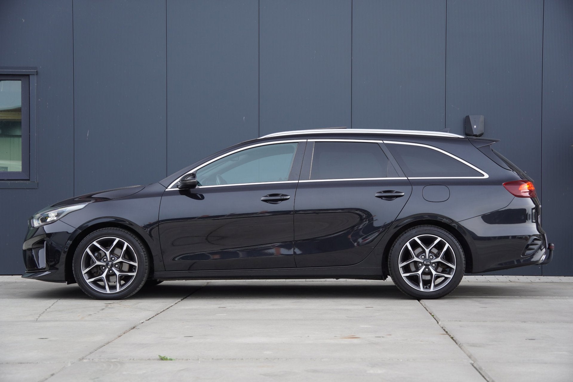 Kia Ceed Sportswagon 1.5 T-GDi 2021|GT-Line Edition|Pano|Aut, Auto's, Gebruikt, 4 cilinders, 160 pk, Leder en Stof