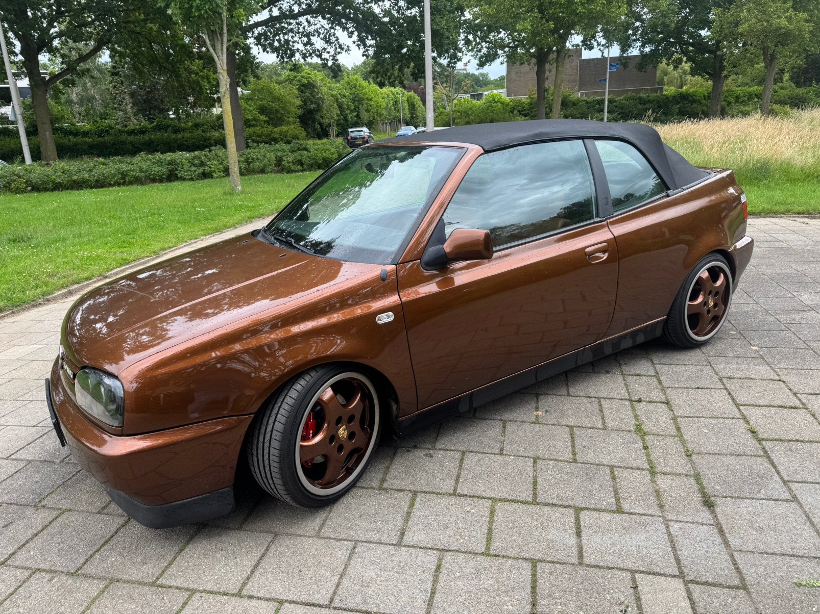 Volkswagen Golf 2.8 VR6 Cabriolet 1994 174pk, Auto's, Voorwielaandrijving, 1300 kg, Cabriolet, 4 stoelen