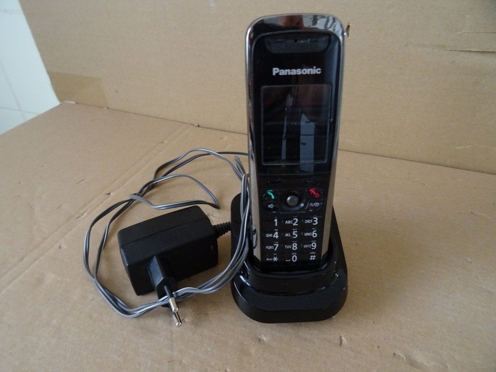Panasonic thuis telefoon draadloze telefoon met basisstation, Telecommunicatie, 1 handset, Gebruikt, Onbekend, Stralingsarm