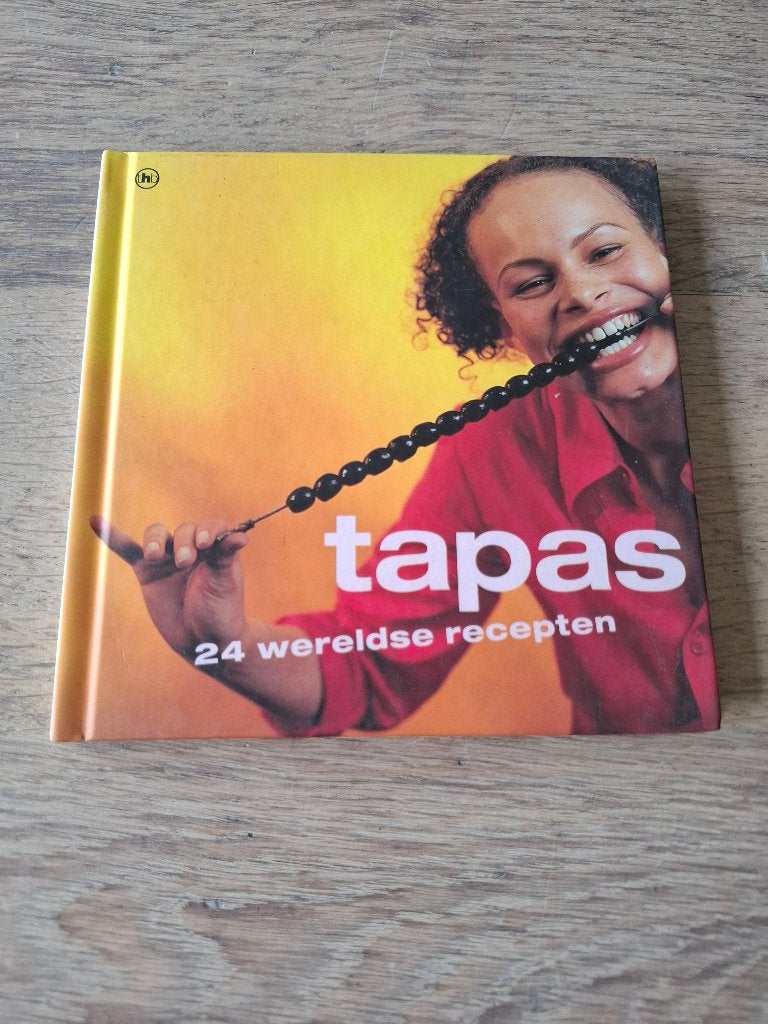 Tapas - 24 Wereldse Recepten - Hardcover, Boeken, Ophalen of Verzenden, Zo goed als nieuw