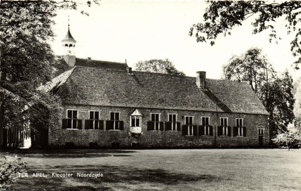 Ter Apel, Klooster Noordzijde - 1971 gelopen, Ophalen of Verzenden, 1960 tot 1980, Gelopen, Groningen