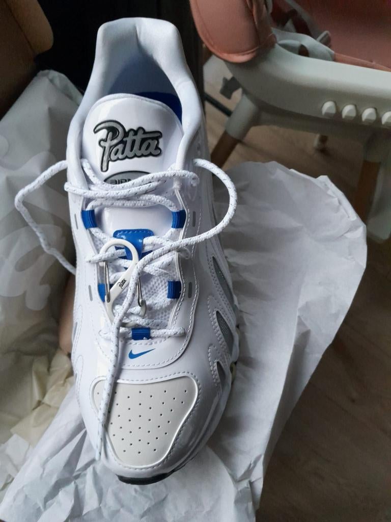 Patta Sneakers - Nieuwstaat!, Kleding | Heren, Schoenen, Ophalen of Verzenden, Nieuw
