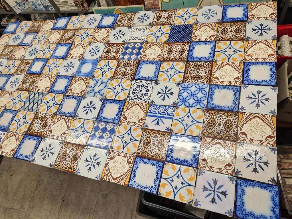 120 stuks antieke Franse tegels unieke kleurrijke mix, Antiek en Kunst, Ophalen