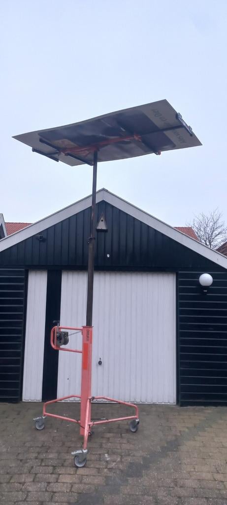 Gipsplaten lift te huur, Ophalen