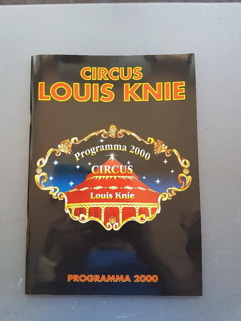 Circus/ programmaboek Circus Louis Knie, seizoen 2000., Ophalen of Verzenden, Zo goed als nieuw